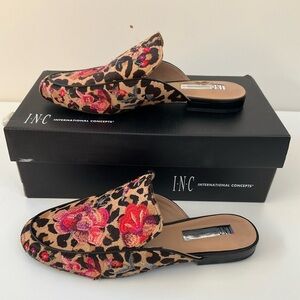 New INC International Gannie Calf Hair Floral Embroidery on Leopard Mule 7 NIB